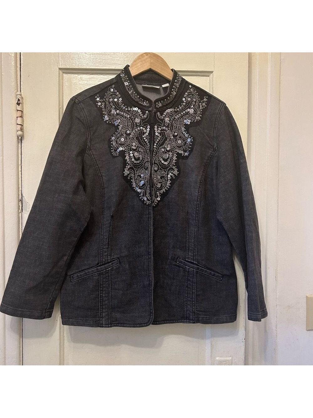 Chicos 3 Beaded Sequin Dark Denim Wash Jacket Eye Hook Closures Pockets